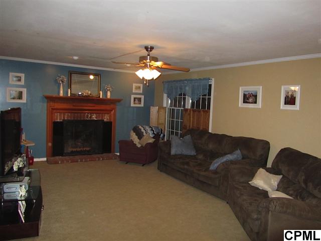 116 Willow View Drive, Carlisle, PA 17013
