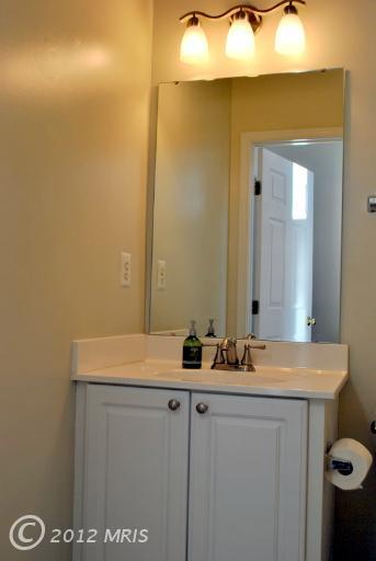 6051 Shaffer Dr, Alexandria, VA 22310