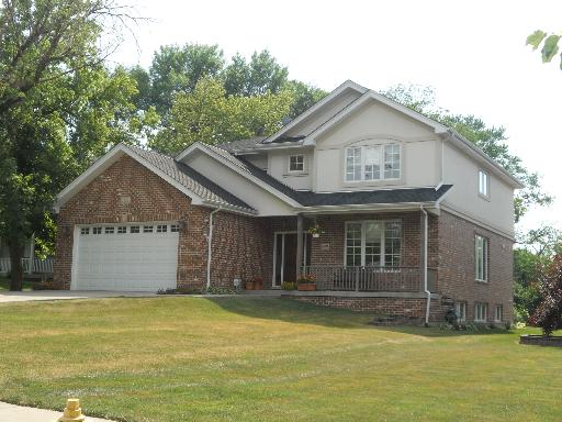 410 North Park Street, Westmont, Illinois Homes & Land - Real Estate