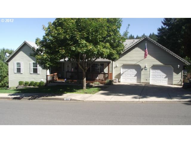 1003 S 69TH ST, Springfield, Oregon Homes & Land - Real Estate